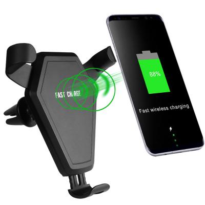 China Mobile Phone Factory Direct Car Charger Mobile Phone Car Induction Wireless Bracket For Apple Samsung Huawei Mobile Phone for sale