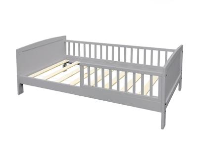 China Crib Kids Solid Wood Beds Furniture Minimalist Style Solid Wood High Cost for sale