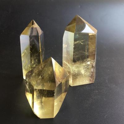 China China Crystal Point natural citrine quartz crystal hold points for sale