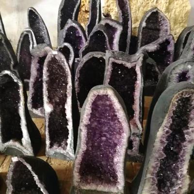 China Huge Natural Specimen Healing Crystal Geode Cave Amethyst China Wholesale Price Quartz Home Decoration for sale