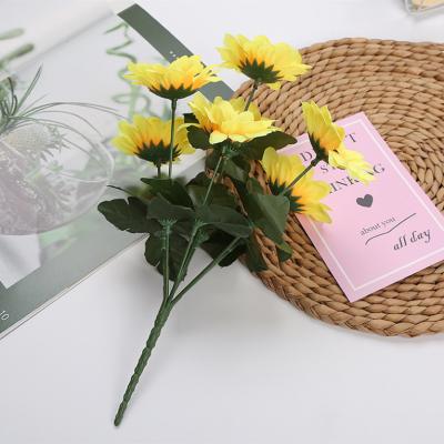 China Healthy Living Sunflowers Bundles Artificial Sunflower For Wedding Party Bridal Garden Home Decor for sale