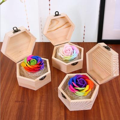 China Colorful New Style Lovely 2021 Soap Flower Gift In Wooden Box For Mother's Day Gift for sale