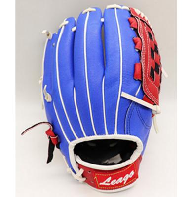 China Newspaper Using High Quality Leather Baseball Gloves For Teamsports, Customized Gloves for sale