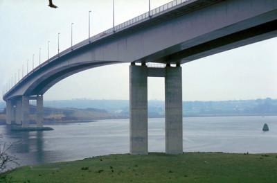 China Ponte de viga de aço curvada da caixa da Multi-pilha da viga de caixa da Único-pilha da ponte de viga à venda