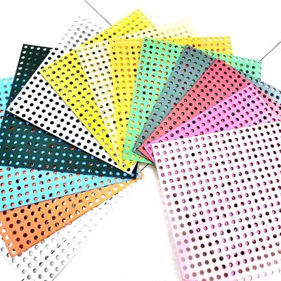 China Corrosion Resistance Galvanized Stainless Steel Aluminum Perforated Metal Sheet Perforated Metal Mesh Screen Panels for sale