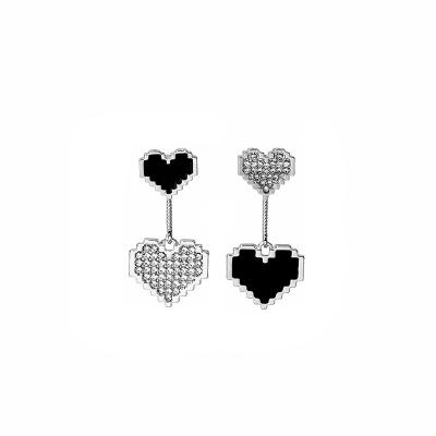 China FASHIONABLE custom European and American retro large exaggerated love peach diamond heart snap earrings for sale