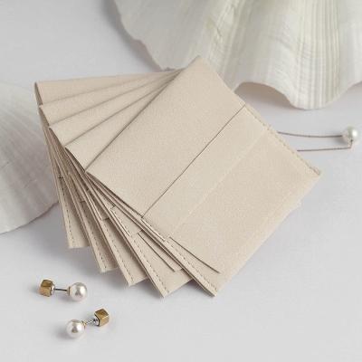 China Gift Packaging 4 Options Gray White Brown Microfiber Beige 8*8CM Envelope Jewelry Pouch Bags Gather for sale