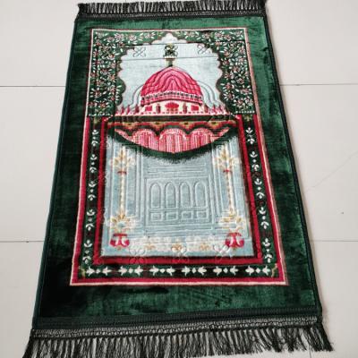 China Durable High Quality Muslim Prayer Mat Printed Carpet Spot Exquisite Portable Mosque Carpet for sale