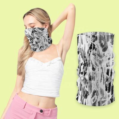 China Outdoor Activities Bandana Promotional Elastic Cycling Seamless Scarf Customize Logo Fashion Neck Gaiter for sale