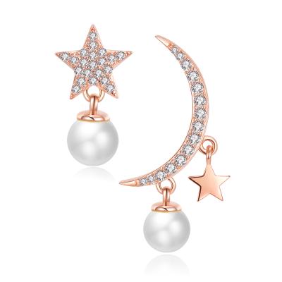 China Classic Korean Gold Plated Long Style Length Moon and Star Asymmetrical Natural Freshwater Moon Star Pearl Earring for sale