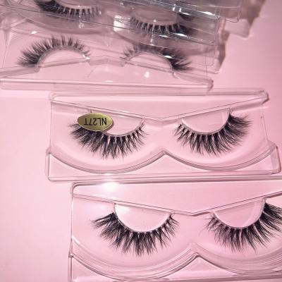 China 2023 Hot Sale Light Weight Mink Eyelashes Natural False Eyelashes Short Natural Mink Eyelashes for sale