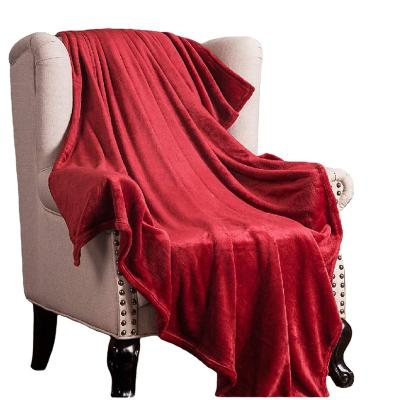 China Custom Solid Flannel Anti-pilling Fleece Warm And Comfortable 100% Soft Polyester Fuzzy Plush Plain Throw Blanket for sale