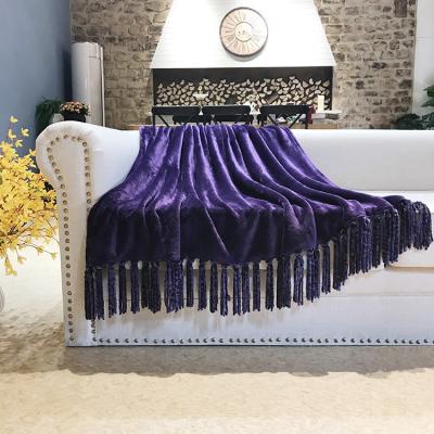 China Hot Selling Jacquard Knitted Decorative Plush Bedding Sofa Throw Blankets With Fringes Tassel for sale