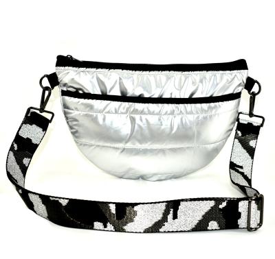 China Down Cotton Belt Bag Cross - Body Bag Handbag Factory Shinny Women's Winter 2021 Silver Stripper Bag Quilted Messenger Crossbody Bag Quilted Chest Bags With Zipper for sale