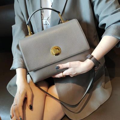 China 2020 New Fashion Custom Genuine Cowhide Lock Fashion Women's Shoulder Bags Handbags Simple Messenger Large Bag 5 Colors Leather Bag for sale