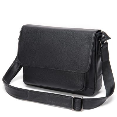 China First Layer Whip 2021 New Classic Business Bag Men Shoulder Bag Waterproof Genuine Leather Black Clamshell Messenger Bag For Men for sale