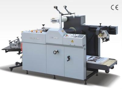 Cina Dimensione media del laminatore del film dell'attrezzatura termica completamente automatica della laminazione in vendita