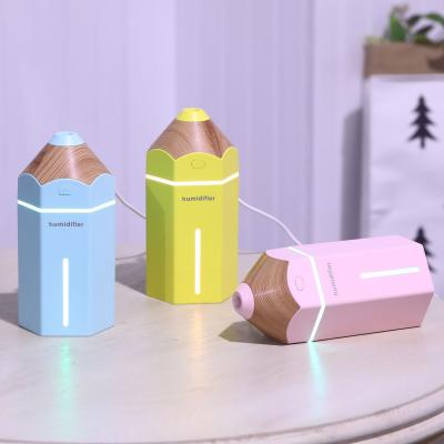 China Portable Mini Car Atomizer USB Pencil Cute Air Humidifier for sale