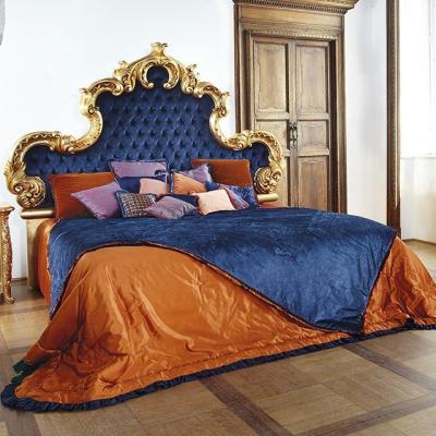 China EUROPEAN Hand Made Bedding Comforter Sets Gold Bed Furniture Luxury Bedroom for sale