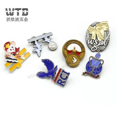 China Cheap Europe WTD Discount Car Lapel Pin Wine Lapel Pin Soft Enamel Pin Zinc Alloy for sale