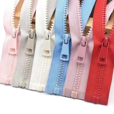 China Factory Direct Selling Multi-colors Multi-colors Coating Resin Long Chain Zippers Zippers For Garment for sale