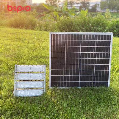 China Outdoor High Brightness Bspro Super Brightness Waterpoof 2900lm Outdoor Project Lamp Led Solar Flood Lights for sale