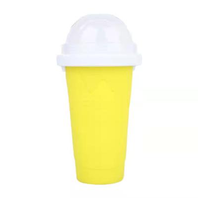 China 96-6 Viable Soggy Ice Cream Food Grade Silicone Maker Diy Smoothie Cup Pinch Cups Eco-Friendly Plastic Cup Lid for sale