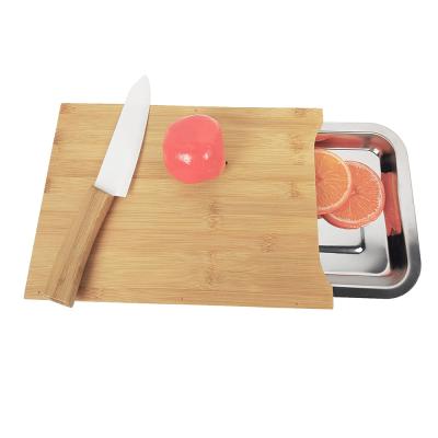 China Sustainable Natural Bamboo Cutting Board With Removable Stainless Steel Tray for sale