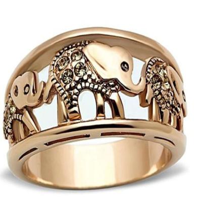 China Ring New Personality Retro Fashion Animal Ring Couples Hollowed Out Gold Elephant Antique Diamond Ring for sale