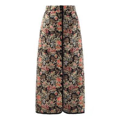 China Women's Tight Skirt 2022 High Waist Maxi Wrap Chinelos Skirts Vintage Victorian Breathable Embroidery High Waist New for sale