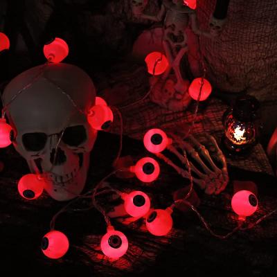 China 2021 New Halloween Party Decor Halloween Decoration Party Indoor LED Eyeball String Lights for sale