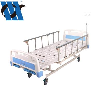 China Clinic YC-T3611L(IV) Hot Selling Crank Manual Hospital Equipment 3 Traction Hospital Crank Orthopedic Bed For Clinic for sale