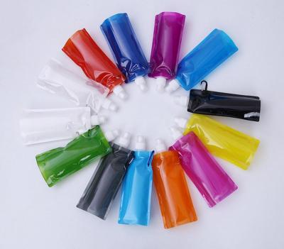 China Plastic Collapsible 480ml Sustainable Drinking Growing Collapsible Water Bottle Collapsible Bag for sale