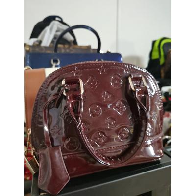 China Hot Selling Women Bags Used Second Hand Women Bags Exquisite Dress From China for sale