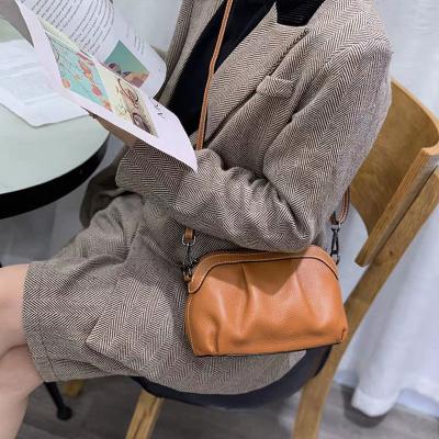 China Women Portable Handbag Fashion Slingbag Daily Use Convenient Shoulder Hand Holding Bag Genuine Cowhide Leather for sale