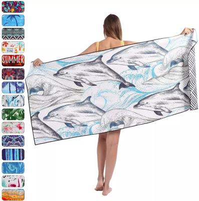 Cina 70*140cm Cotton Beach Towel Custom Stripe Swimming Microfibre Towel in vendita