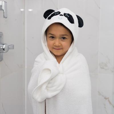 China Bamboo Fiber Infant Bath Towel Set Giant Panda Baby Hooded Bath Towel en venta