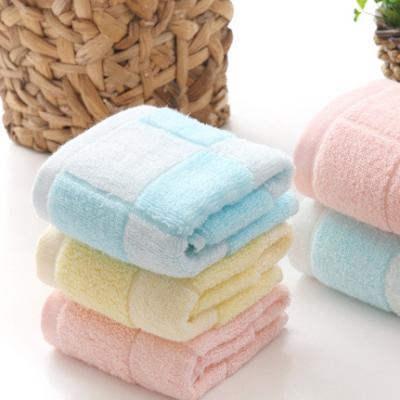 中国 Home Quick Dry Baby Bamboo Wash Cloth Super Soft Comfortable 販売のため