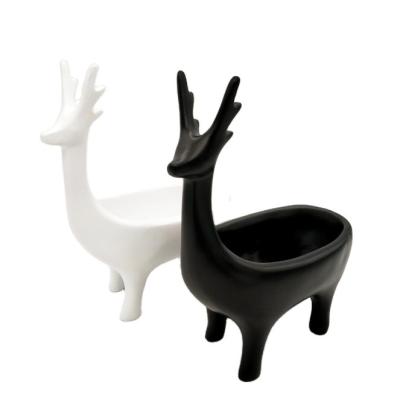 China Resin Antique Imitation Animal Deer Decoration Figurines Imitation Desktop Ornaments for sale