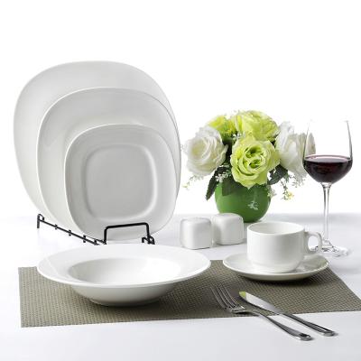 China Sustainable Royal White Fine Porcelain Hosen Dish , Designed Dishes Ceramics Dinner , Base Dinner Crystal Plate Set for sale