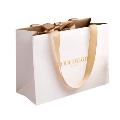 China Recyclable Custom Logo Printed High Luality White Paper Bag With Gold Rope Birthday Party Luxury White Paper Bag With Handle for sale