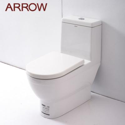 中国 European design wash down water conservational s trap toilet 販売のため