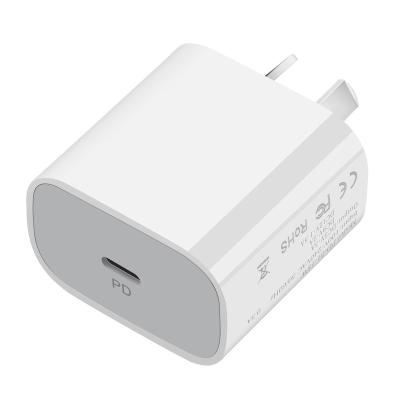 China Mobile Phone For Iphone Cargador Original Portable PD 20W Charger USB-c Wall Fast Charger For Iphone Charger For Australia for sale