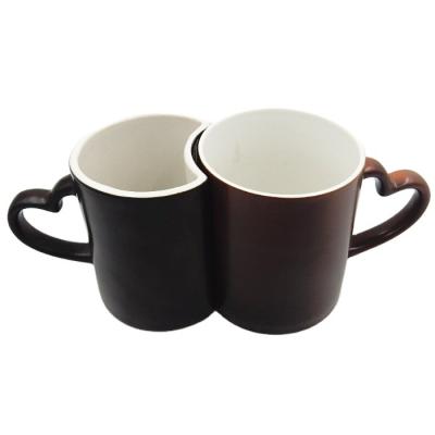 China Viable Magic Couple Mug Color Changing Heart Handle Ceramic Mug for sale