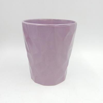 China 2021wholesale eco-friendly custom style green plant pot indoor cup shaped ceramic planters flower pot for sale