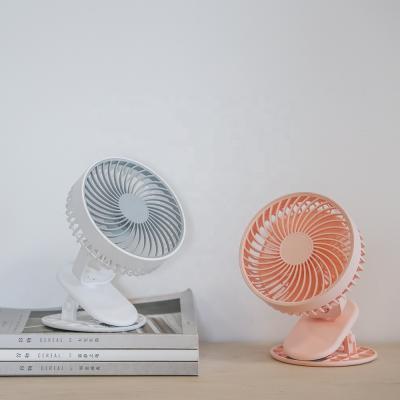 China Newest 2021 Hotel 2000 mAh USB Rechargeable Table Fans Portable Mini Clip Fan For Home Room Office for sale