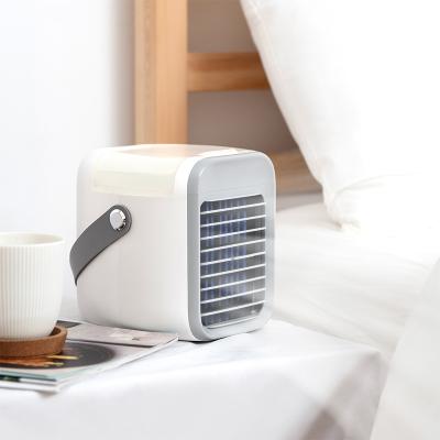 China Rechargeable Mini Portable Air Conditioner Water Fan USB Tabletop Air Water Cooler Fan Mini With Lights for sale