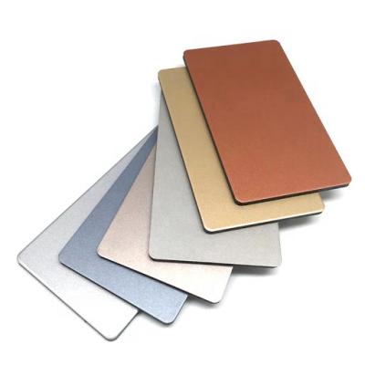 China 4x8ft 3mm acp PE aluminum composite panels ACP sheet sandwich panel for signage à venda