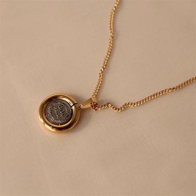 China 2022 Trinkel Mom FB Freship Fashion Gold Fishbone Chain Edge Dimpled Pendant Necklace for sale