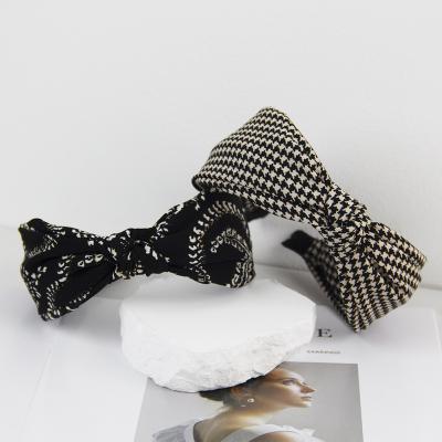 China Hot Sale Good Quality Awesome Korean Hair Accessories Women Jewelry New Arrival Headdress Style Cloth Headband for sale